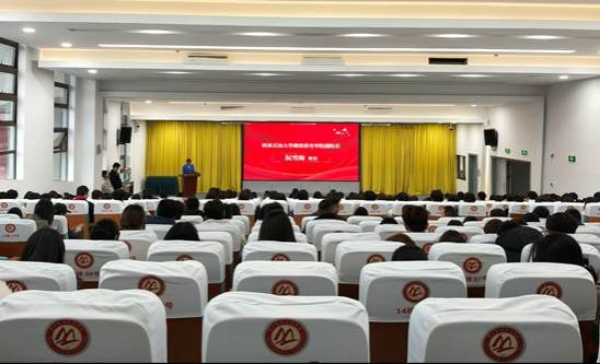 5aac0f7dae38fee3b752f8456e69d0b7